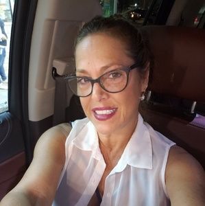Meet your Posher, Jacqueline